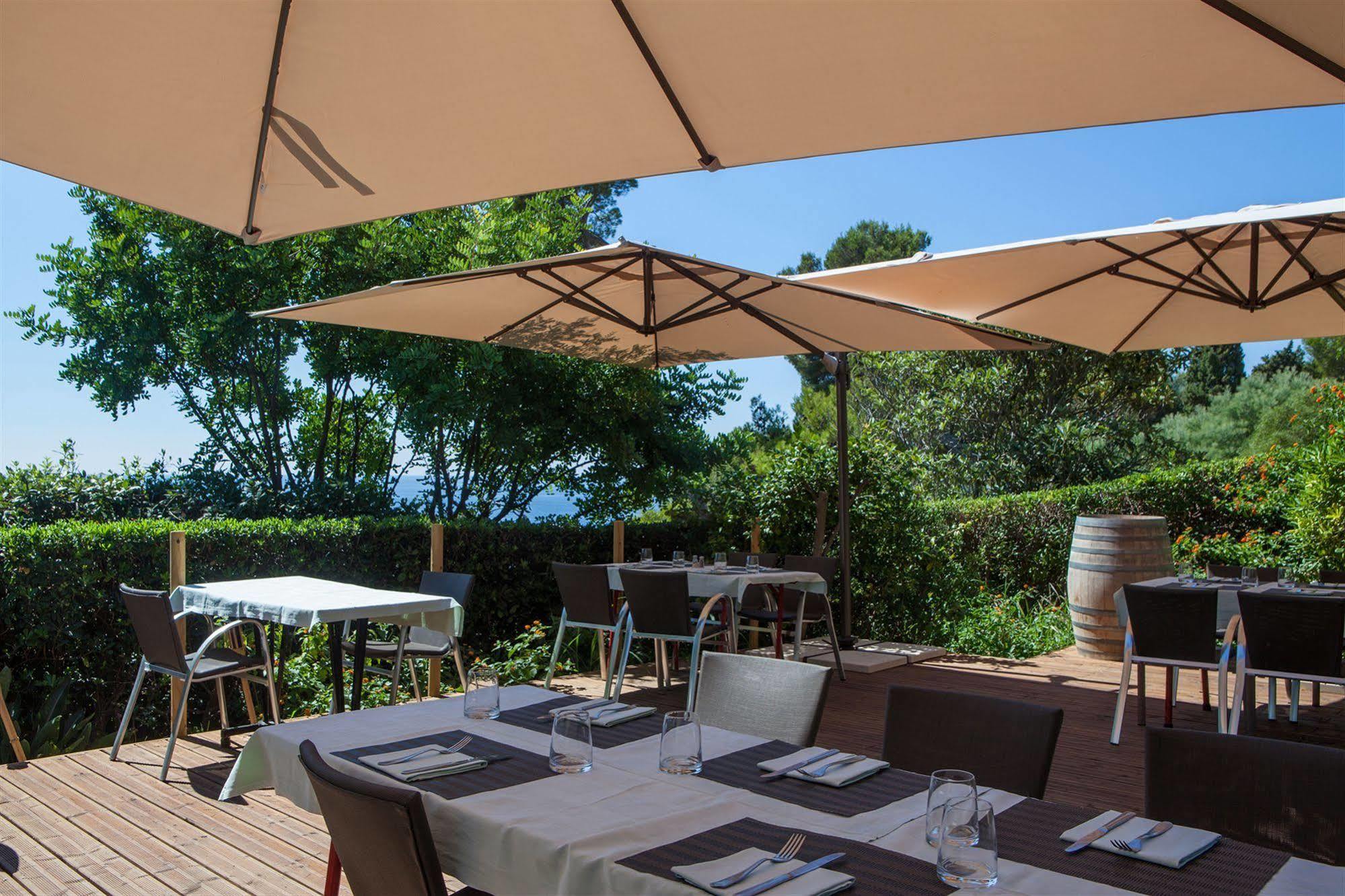 Hotel Provencal Hyeres Exterior photo